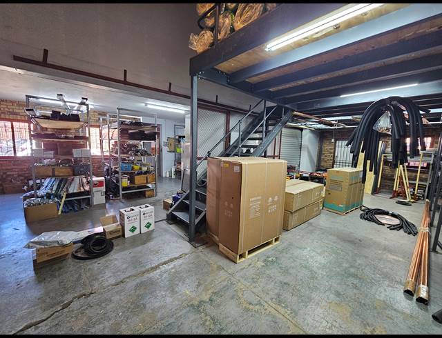 302M² MINI FACTORY FOR SALE IN KYA SANDS